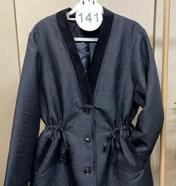 Popular black button-up jacket with adjustable waist fashionable new style