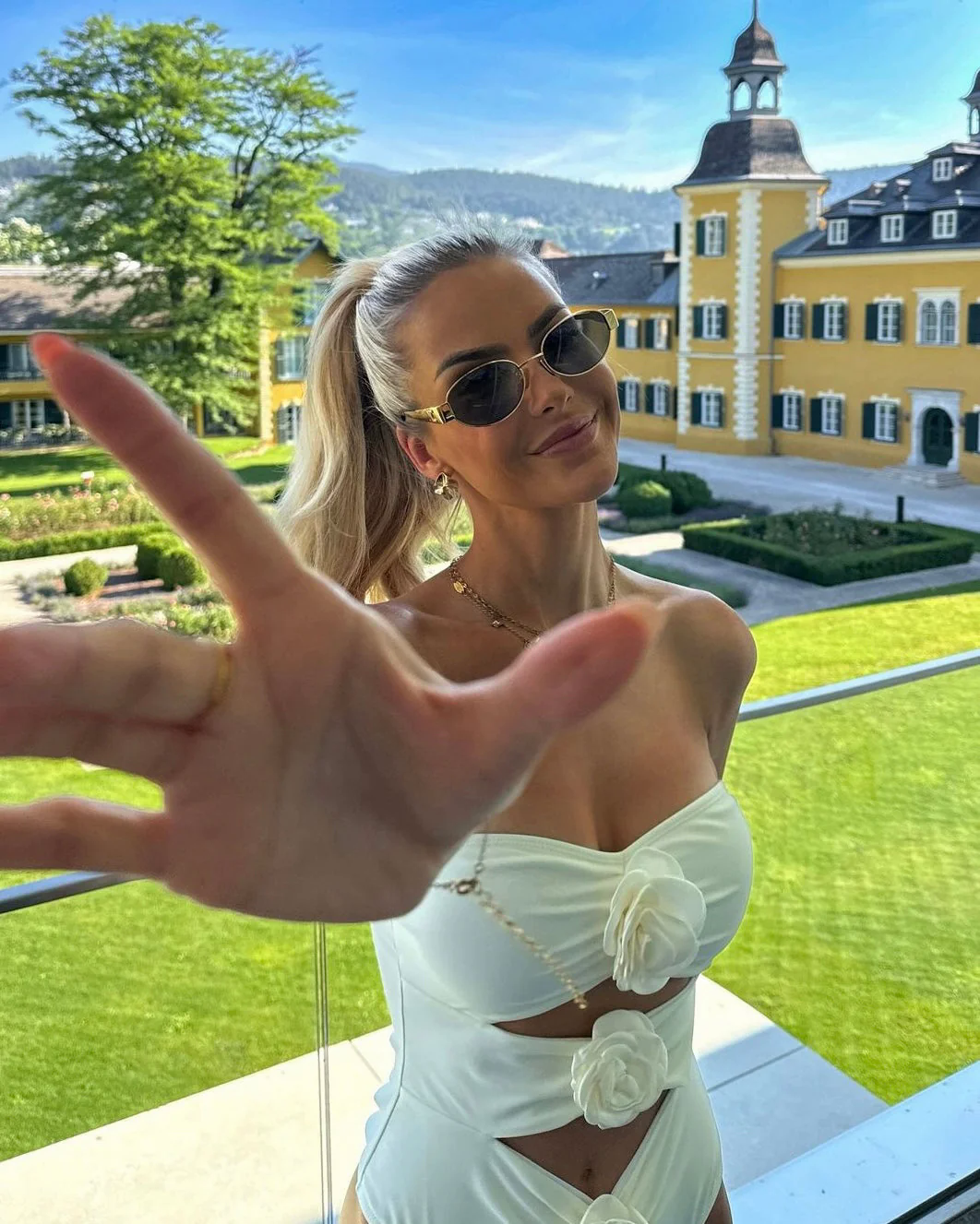 Fashion Canberra I Eva Gorgeous Swimsuit